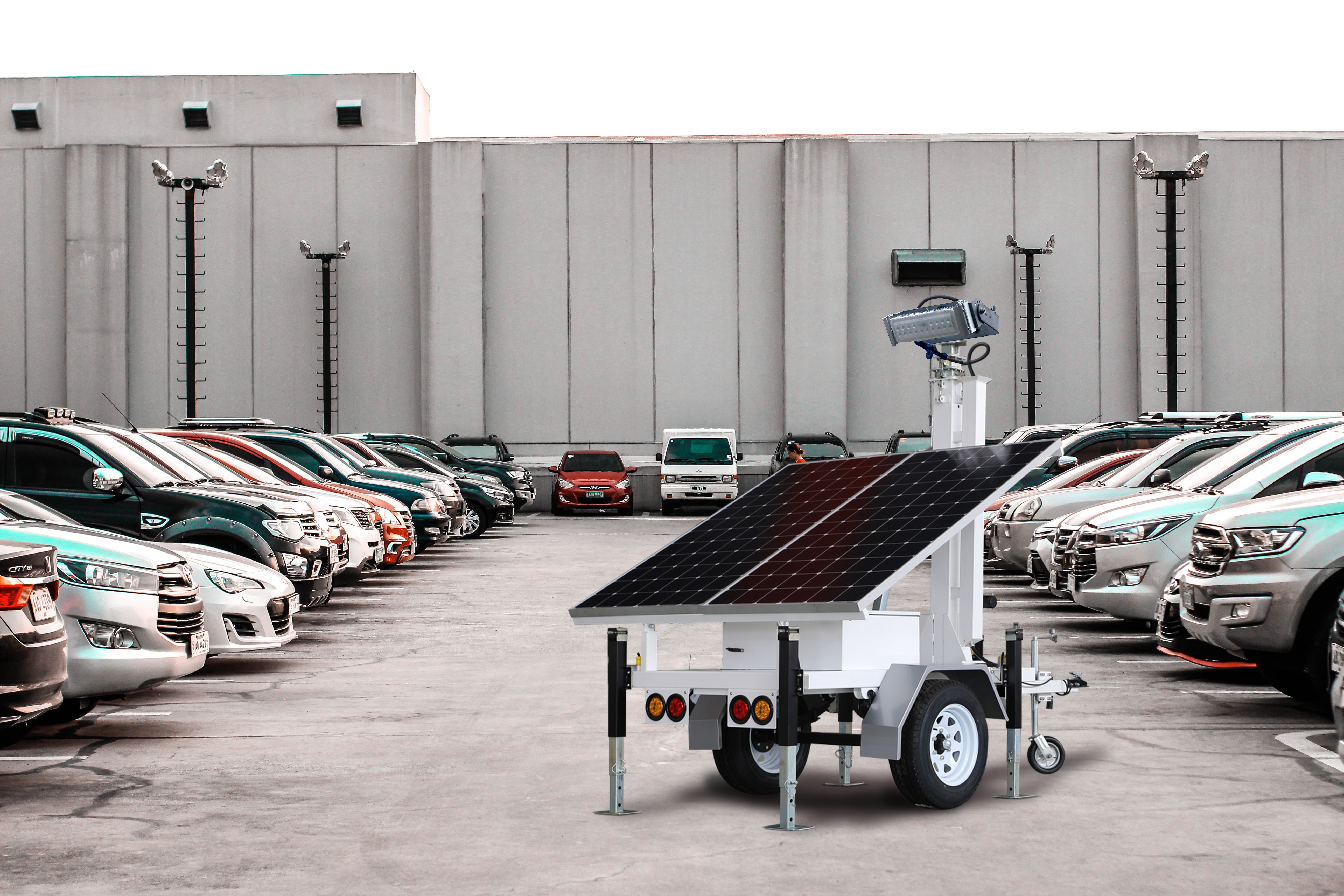 AL1400 solar trailer with lighting kit