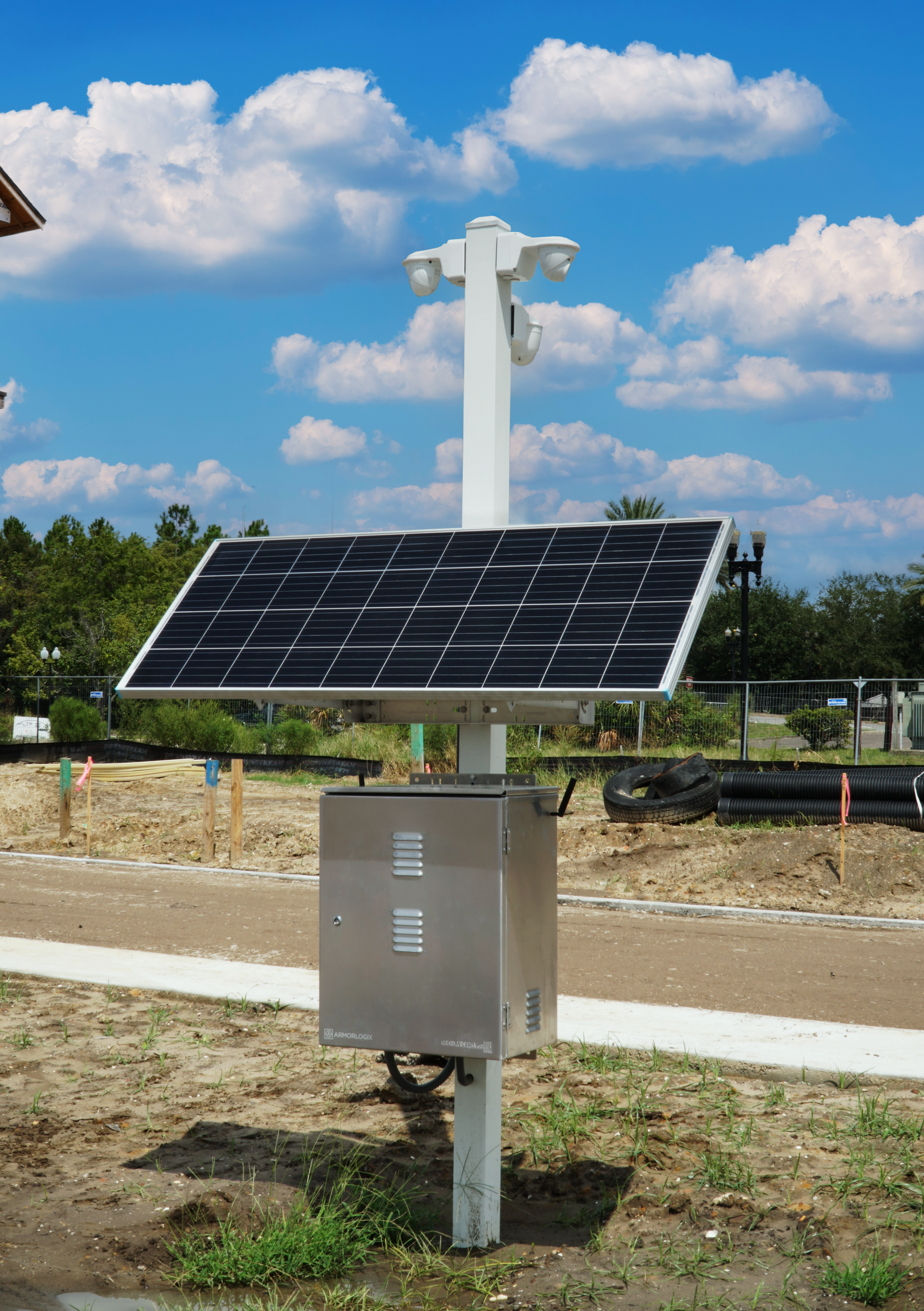 Weatherproof Solar Surveillance SM200-200AHL