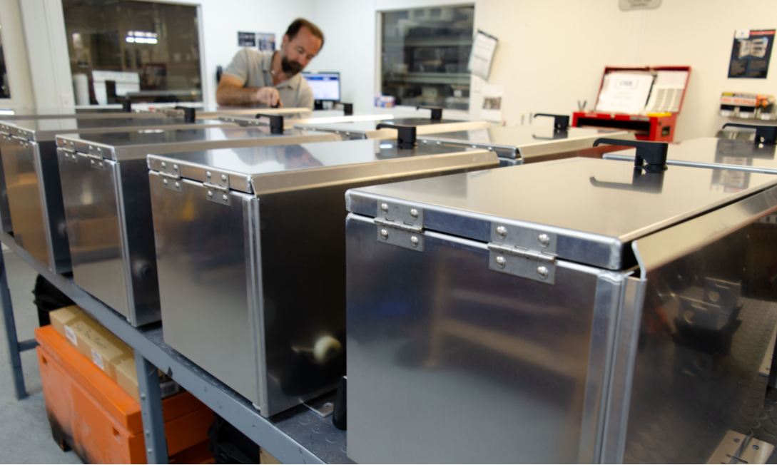 Custom Building AL132213N4