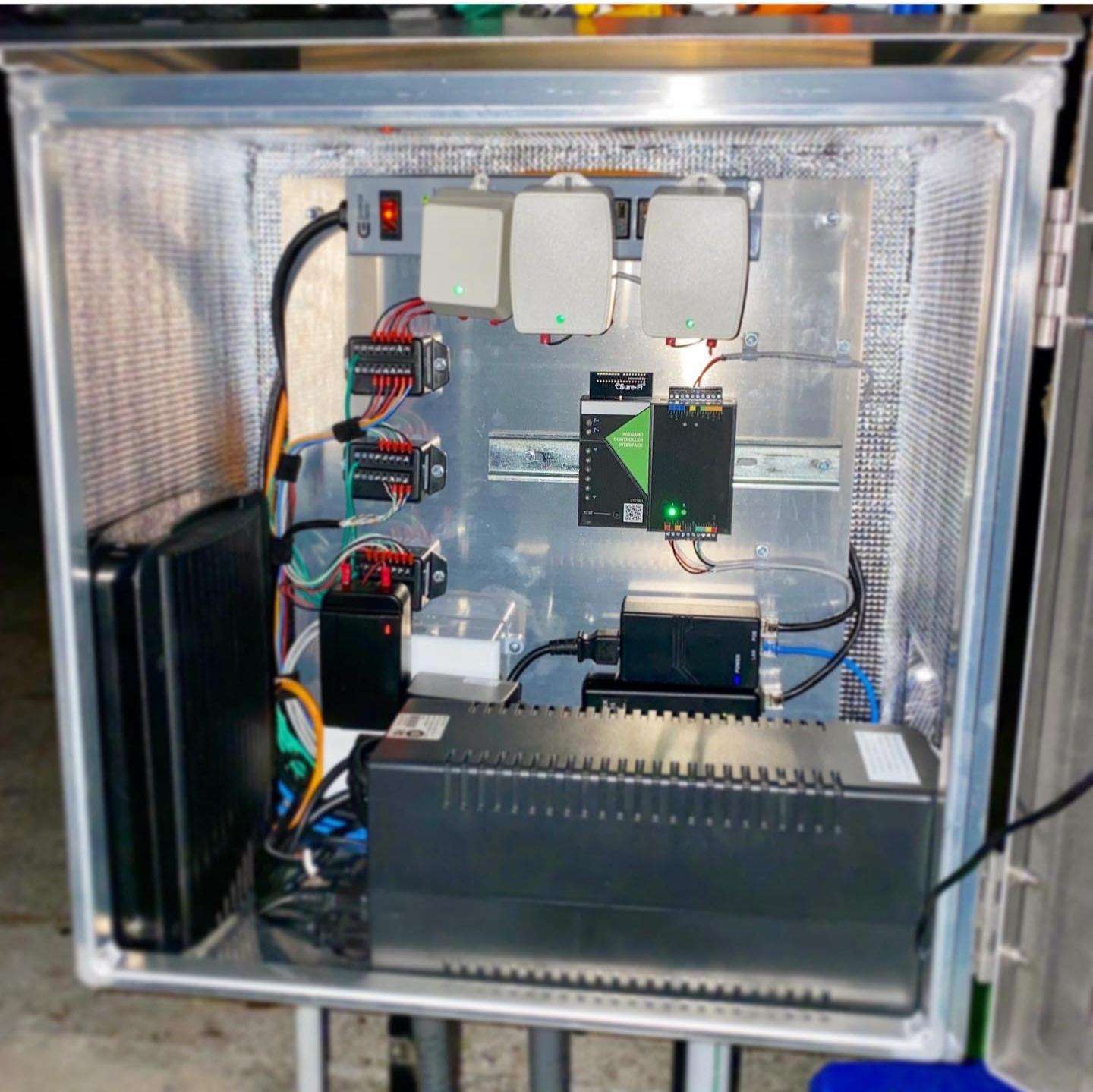 AL191912N3-FT with battery backup