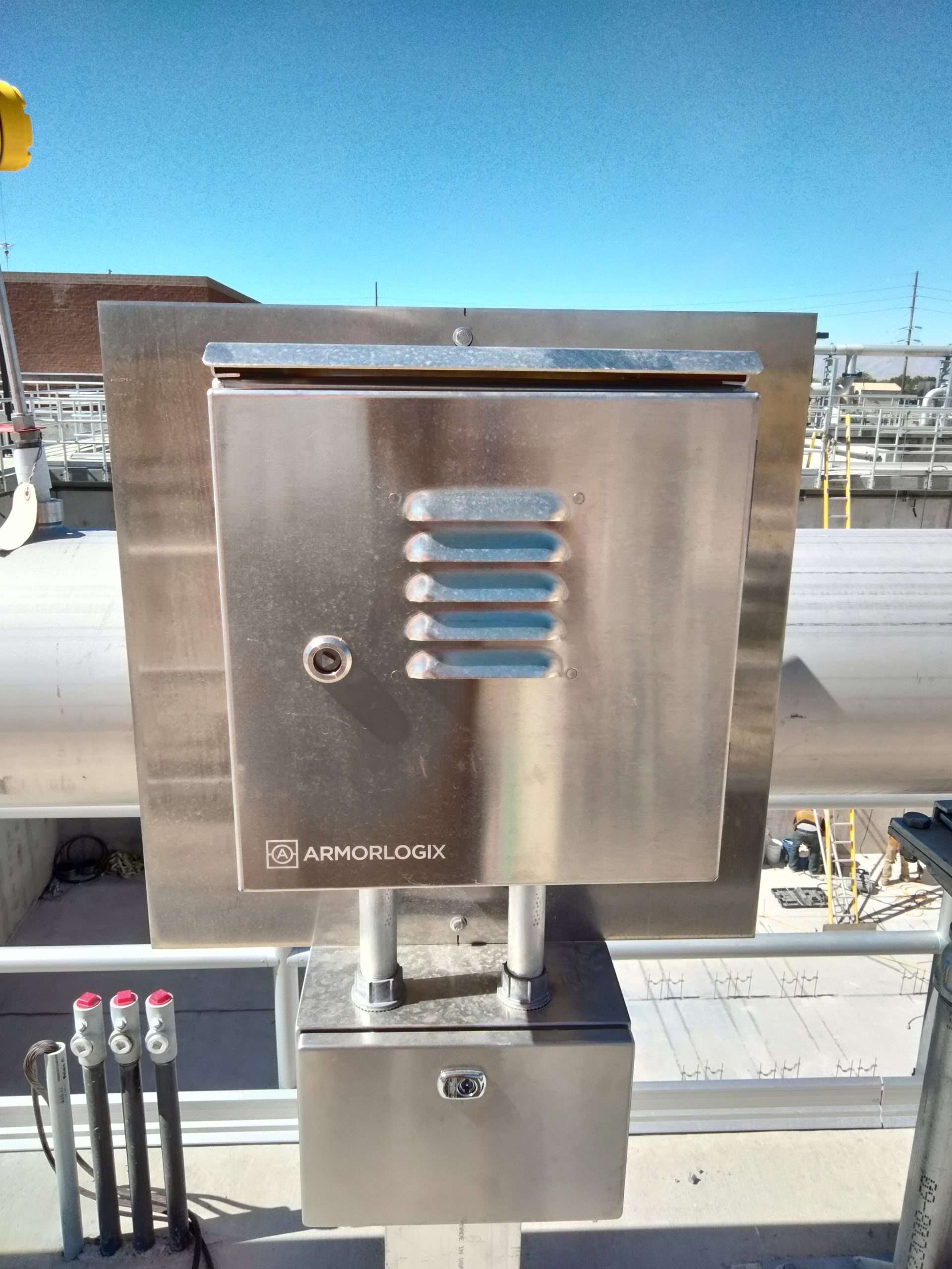 Weatherproof Aluminum Enclosure - Utility