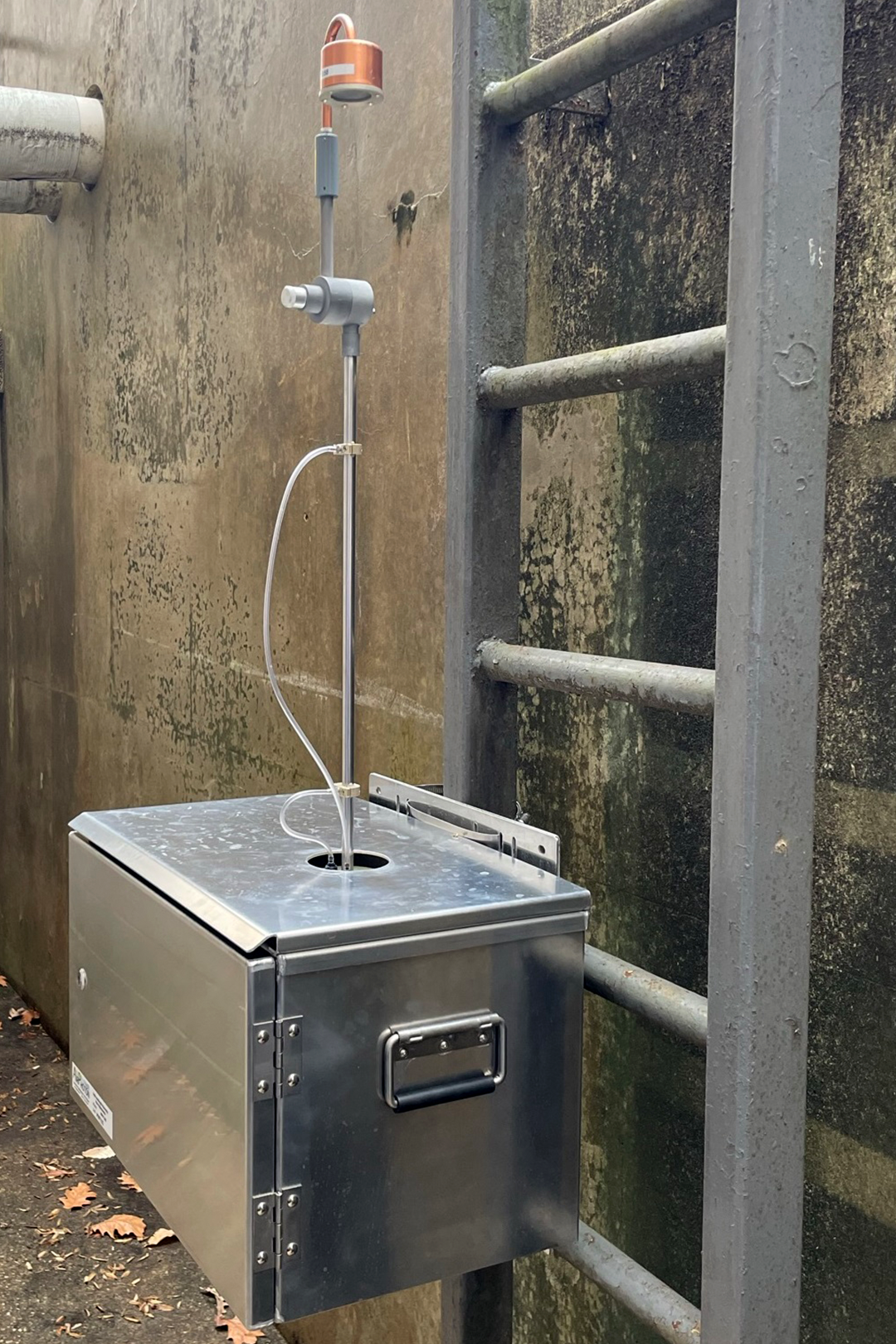 Customized Solutions NEMA4 Weatherproof Enclosure